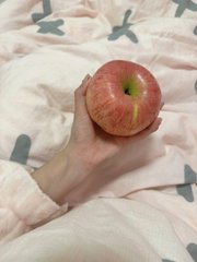 Eating a crispy and juicy apple before going to bed! 🌙📷