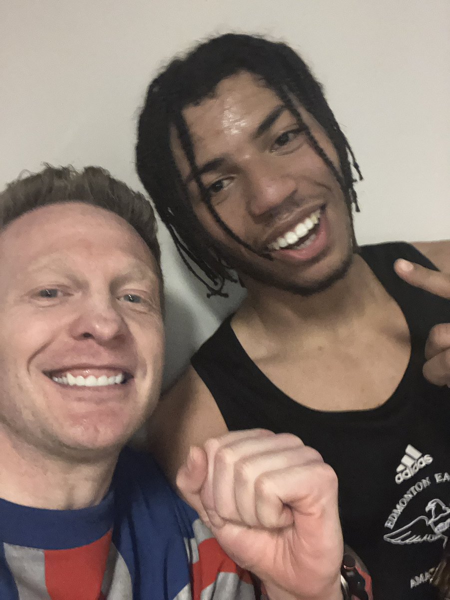 benday32's tweet image. What an absolute unbelievable performance by my adopted nephew Christisn….

Great skills, very strong  and most definitely one to watch out for….

That over hand right 😳 good night 💤 

Very proud of you, champ 🥊❤️

Wonderful to see all the boxing family also 🥊❤️

All love x…