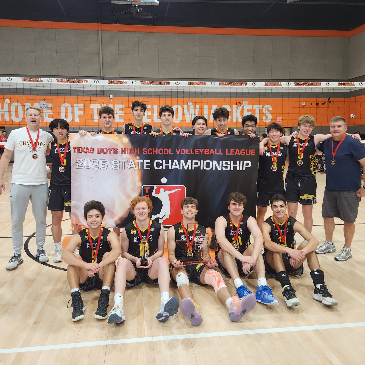 The St. Mark Lions are your 2025 TBHSV State champions!

Congrats to all teams another amazing season of boys high school volleyball!

#boysvolleyball #volleyball #growthegame