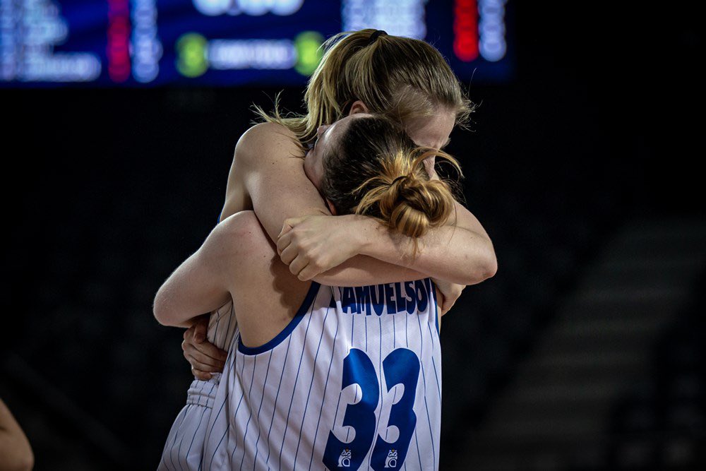 I love you Lou ❤️ I’ve seen how hard you’ve been working and how excited you were for this year. I know you’ll come back stronger from this bcuz that’s who you are. With you through it all 🫶🏻🤞🏻