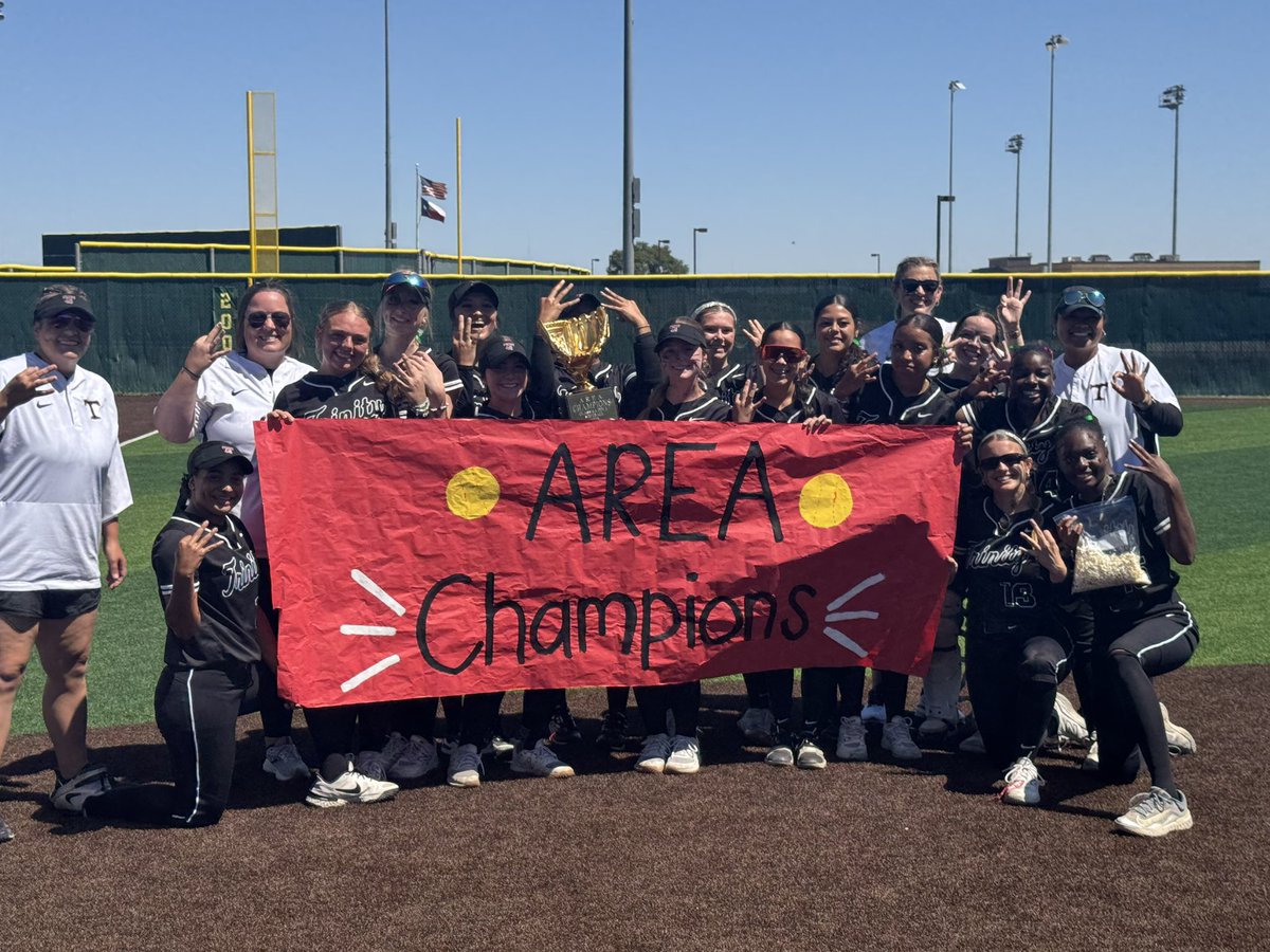 Phoebe Smyers tweet media