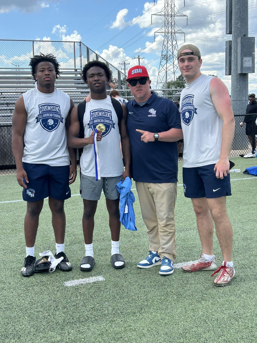 SBAEaglesFootball tweet media