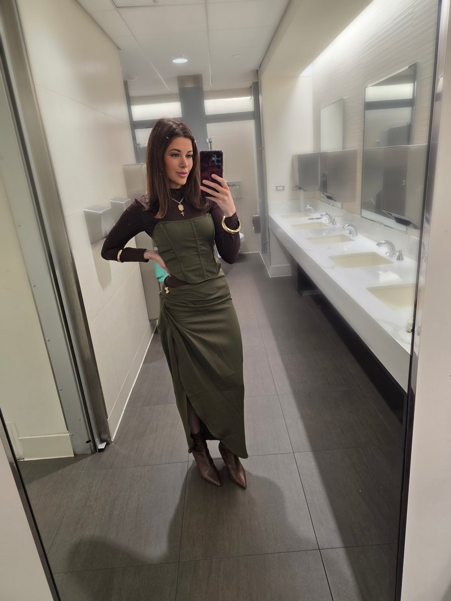 laceysomerville's tweet image. DAY 3 #ALGSOPEN FIT