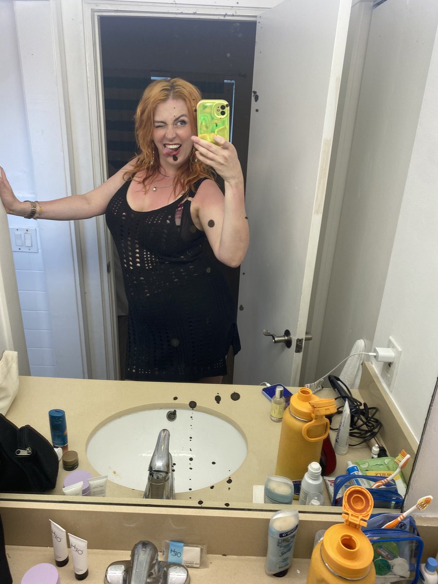 FlemilyEming's tweet image. Gird your loins Fort Lauderdale…