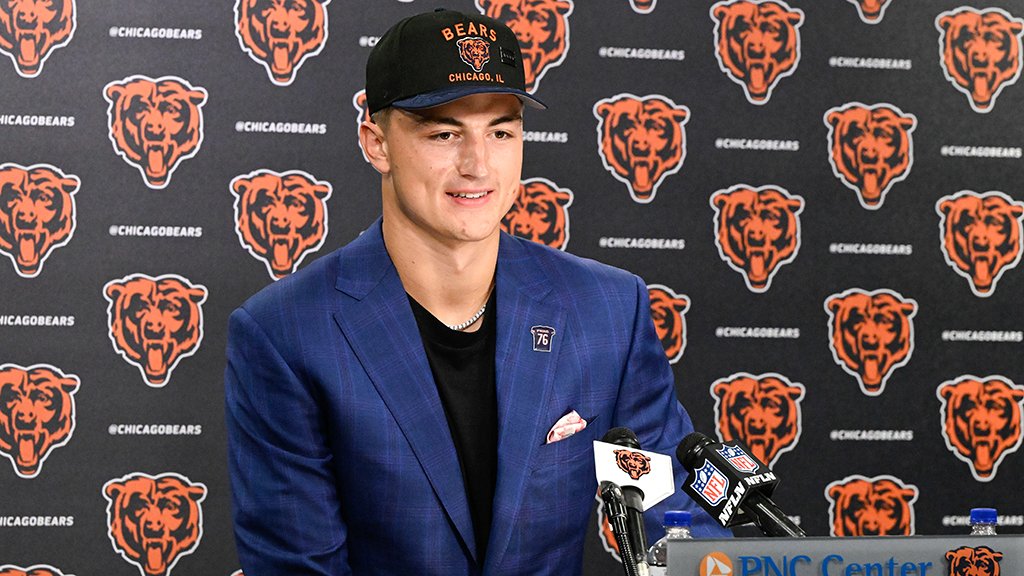 Around The NFL (@aroundthenfl) on Twitter photo Scout's Notebook: How good can Colston Loveland be in Ben Johnson's offense in Chicago? <a href="/BuckyBrooks/">Bucky Brooks</a> identifies 10 perfect player-team fits coming out of the 2025 NFL Draft
nfl.com/news/2025-nfl-… Scout's Notebook: How good can Colston Loveland be in Ben Johnson's offense in Chicago? <a href="/BuckyBrooks/">Bucky Brooks</a> identifies 10 perfect player-team fits coming out of the 2025 NFL Draft
nfl.com/news/2025-nfl-…