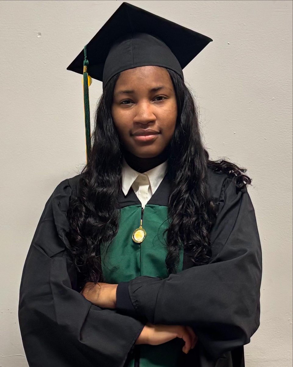 PreRatliff's tweet image. Legacy Starts Here: First-Gen with a Master
This one’s for you, Grandma—I made it. I see you smiling down on me, and I feel your presence in every step I take. Through every late night, every obstacle, and every moment of doubt, your love gave me strength. #GraduationDay