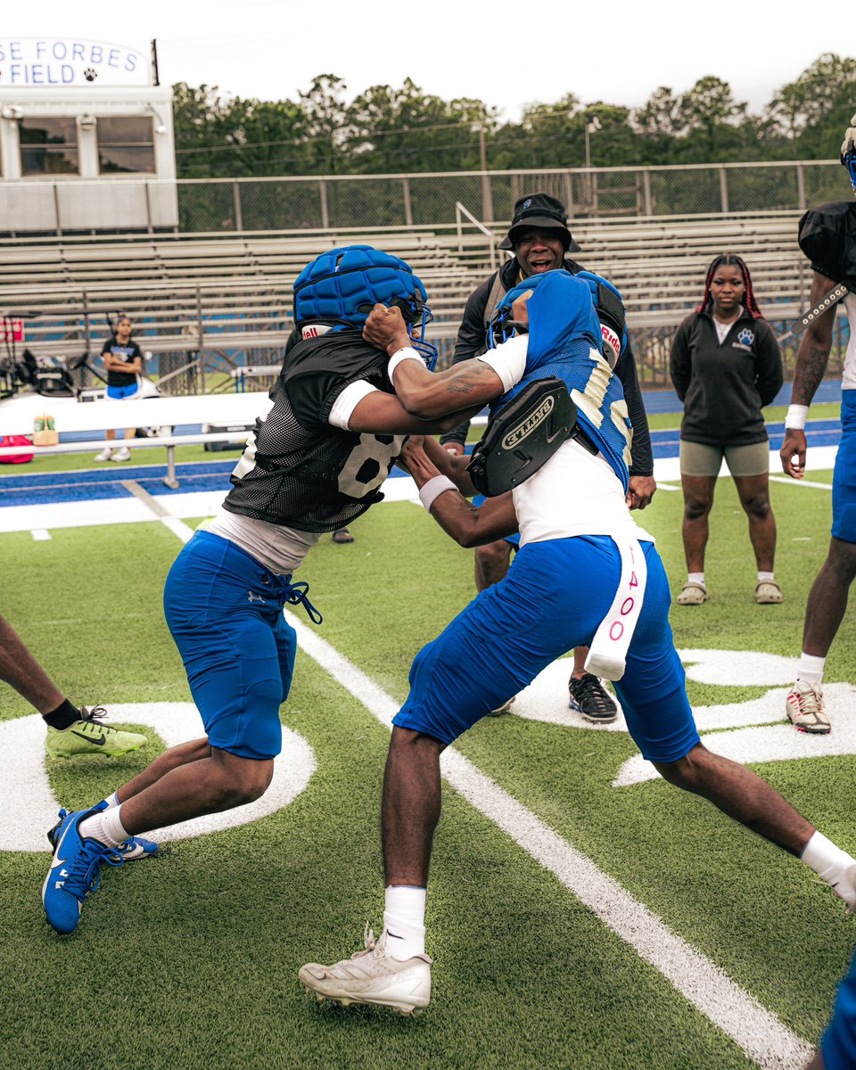 itsLJM6's tweet image. 1st spring scrimmage at the G! I’m an athlete I can do it all. @harrison2121 @CoachHolston @ApgCougarsFB @PrepRedzoneFL