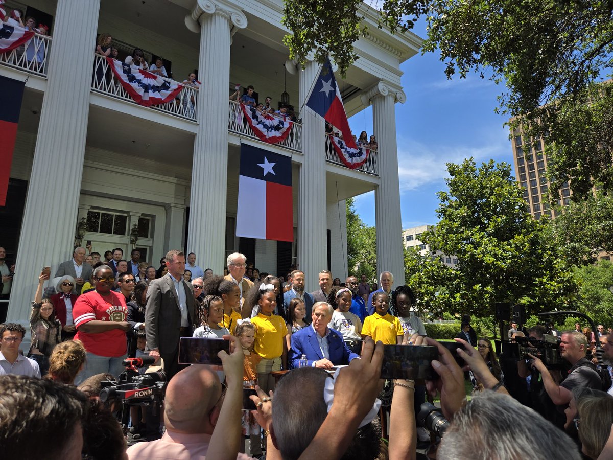 Dr. Mary Bone tweet media