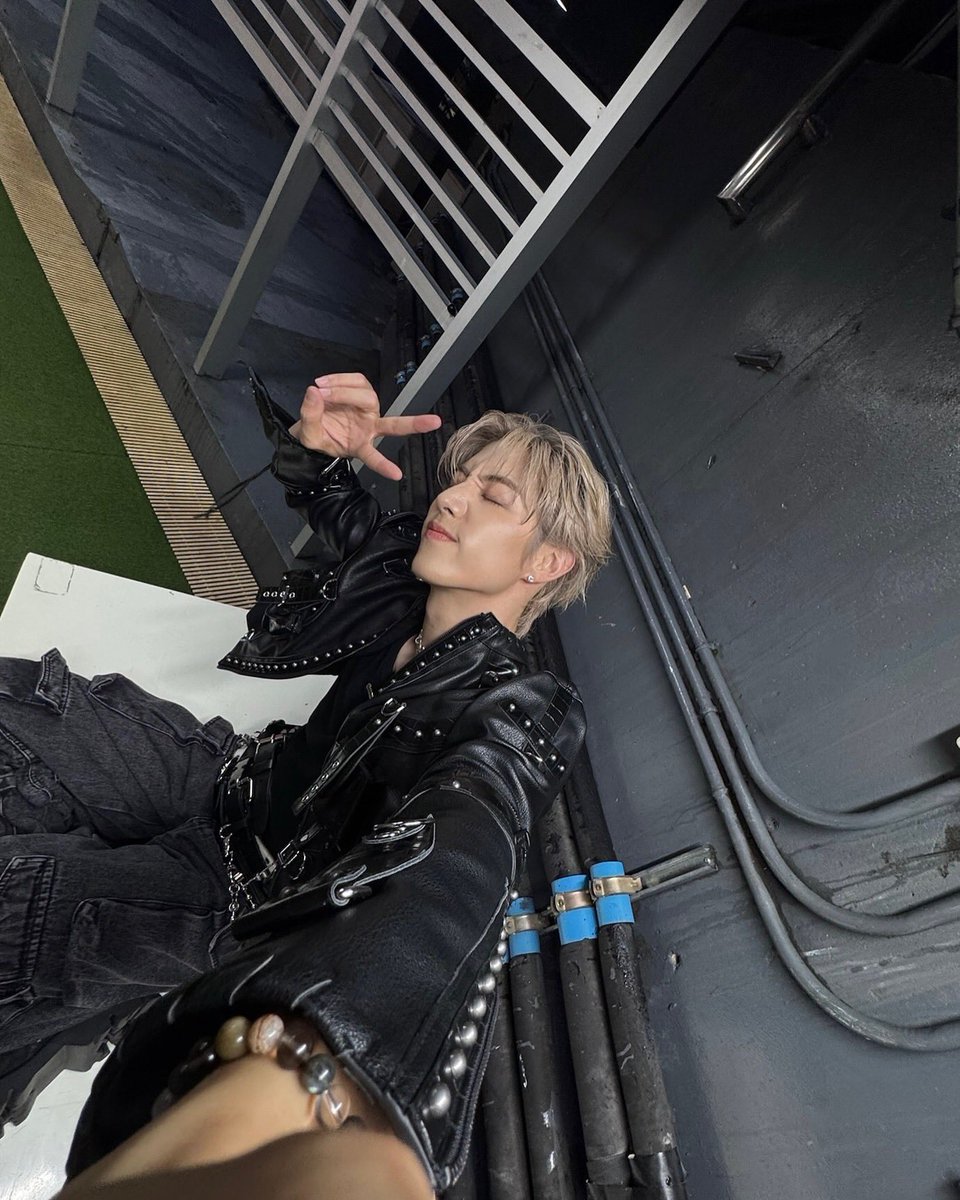 with Mark Tuan tweet media
