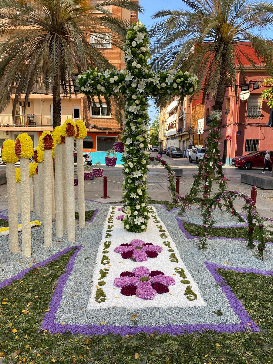 ✝️🌸La Falla Plaça de la Creu i els Àngels guanya el Concurs de les Creus de Maig 2025

✨Lo Rat Penat ha celebrat enguany el Centenari del Concurs de les Creus de Maig, una tradició centenària que escomençà oficialment en 1925 en l’impuls de l’Ajuntament de Valéncia, sent