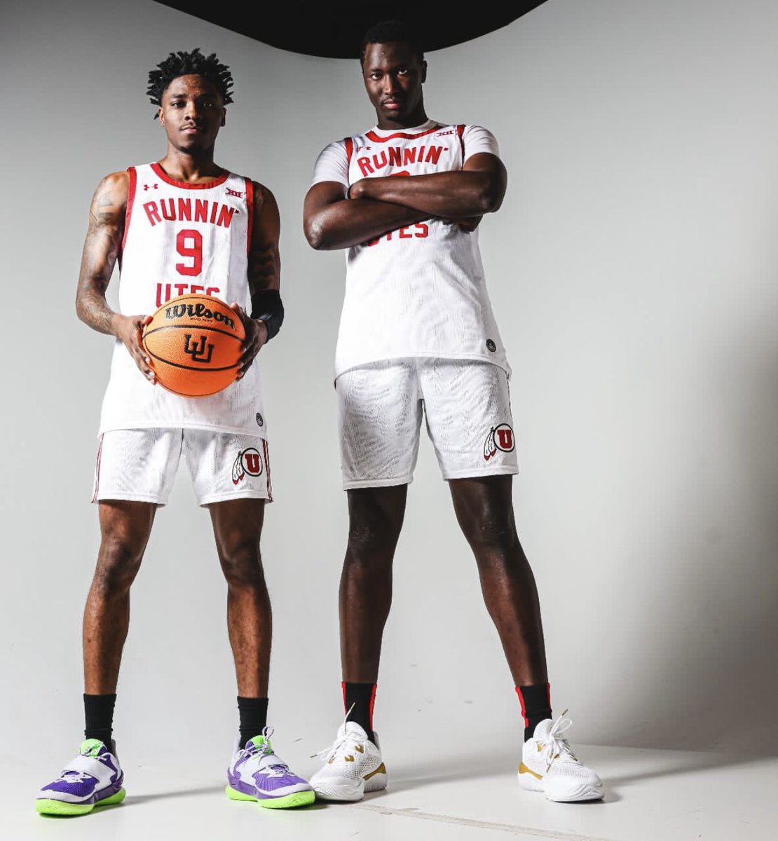 Western Kentucky grad transfer Babacar Faye has signed with Utah. 

The 6’8” forward averaged 15.2 points on 53.7% FG, and 7.8 rebounds per game in 10 games before having his season cut short due to injury.

Faye will be joining his teammate at WKU and recent Utah commit Don