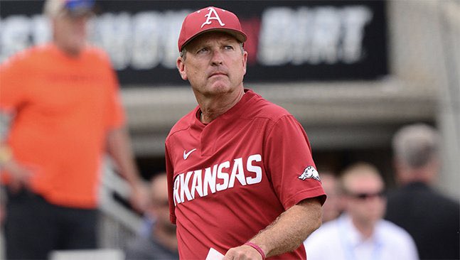 THE FIRST TEAM TO 40 WINS.

THE ARKANSAS RAZORBACKS WIN THEIR 40TH GAME FOR THE 8TH CONSECUTIVE SEASON.

THE ONLY PROGRAM IN THE COUNTRY TO DO SO. THIS. IS. BASEBALL.
🐗⚾️