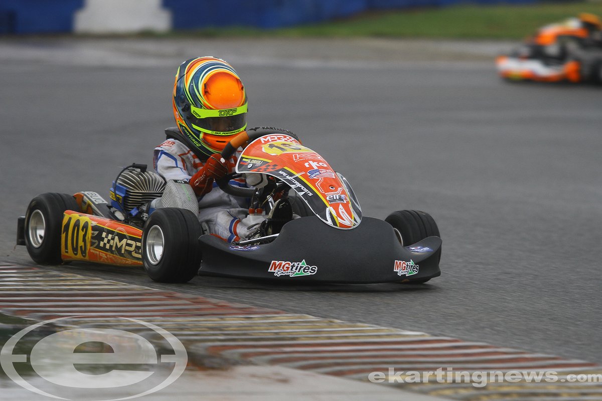 #EKNatUSPKS #CarolinaGP
Mini Swift Heat 3
1. Santiago Orioli +3.070
2. Jayden Francisco
3. Zayne Burgess
4. Maxwell Macha
5. Enzo DiGennaro
6. Parker Ives
7. Jake Manalio
8. Nicolaas Moes
9. Colton Bruck
10. Cameron Johnson
#Trackhouse #karting