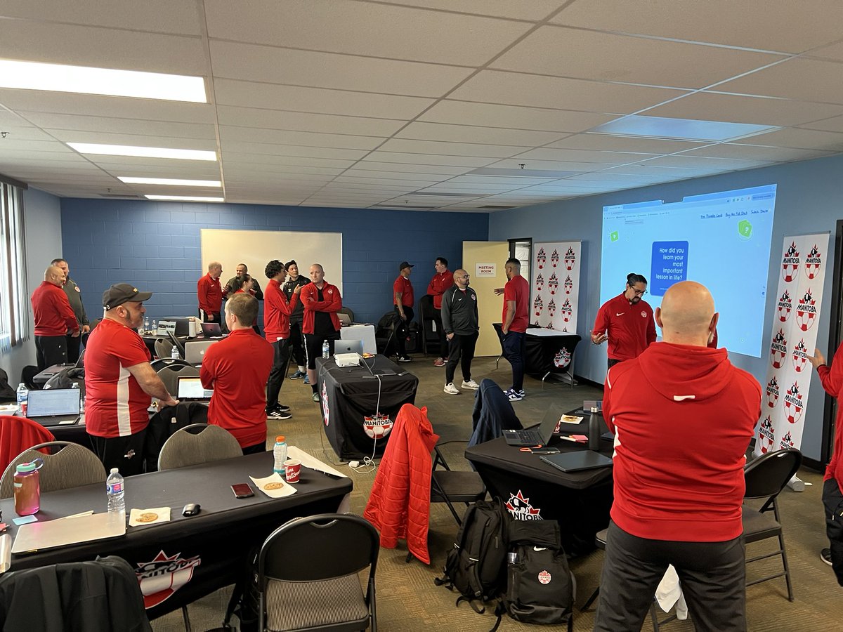 Mike Whyatt tweet media