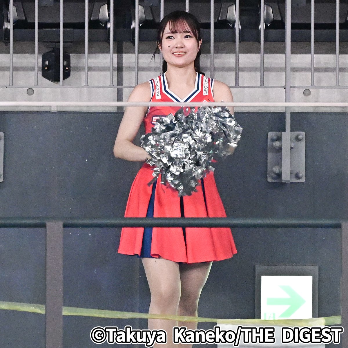 THEDIGESTweb's tweet image. 📸フォトギャラリー📸
アリーナを彩ったNECレッドロケッツ川崎チアリーダー「#SPARKLES」を特集！

👉thedigestweb.com/photo/detail/i…

#大同生命SVリーグ
#SVリーグチャンピオンシップ
#大阪マーヴェラス
#NECレッドロケッツ川崎