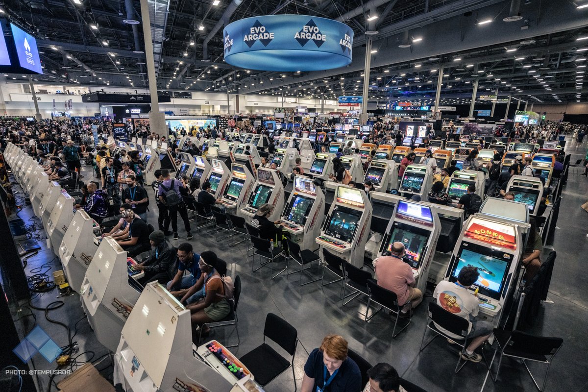 Evo tweet media