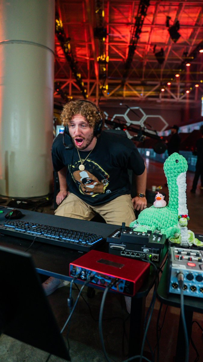 finnyphoto's tweet image. Huge 100T win! That’s what we like to see 🤝#ALGSOpen