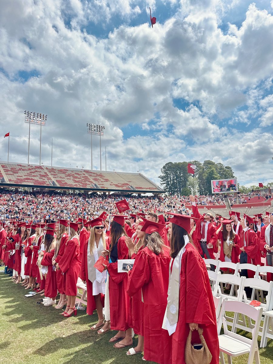 NCStateAlumni's tweet image. This isn’t goodbye — it’s see you out there. We can’t wait to see what you #ThinkAndDo, #NCState25. 🫡🐺

A huge congratulations to our new graduates, who officially became part of the #NCStateAlumni family today!