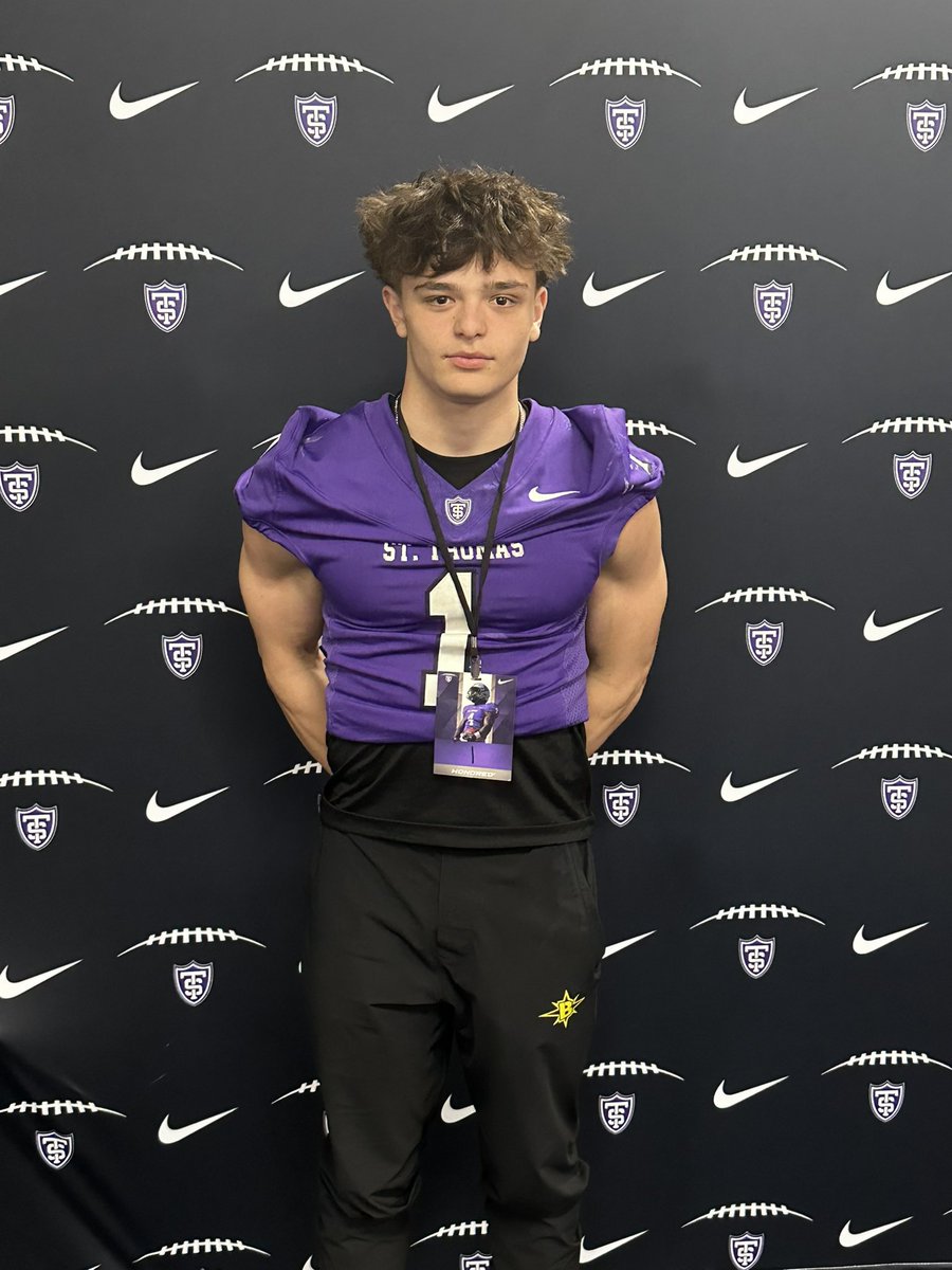 Had a Great Time at the University of St. Thomas Junior Day. What a great environment to be a part of. Can't wait to be back. <a href="/Coach_Caruso/">Coach Glenn Caruso</a> <a href="/VillTrevor/">trevor vill</a> <a href="/jonstonmac/">Jonston MacIntyre</a> <a href="/jay_macintyre11/">Jay MacIntyre</a> <a href="/CoachFalbo/">Guido Falbo</a> <a href="/CoachHo/">Mike Hohensee</a> <a href="/CoachPossley/">Nolan Possley</a> <a href="/JordanWesty1/">Jordan Westerkamp</a>