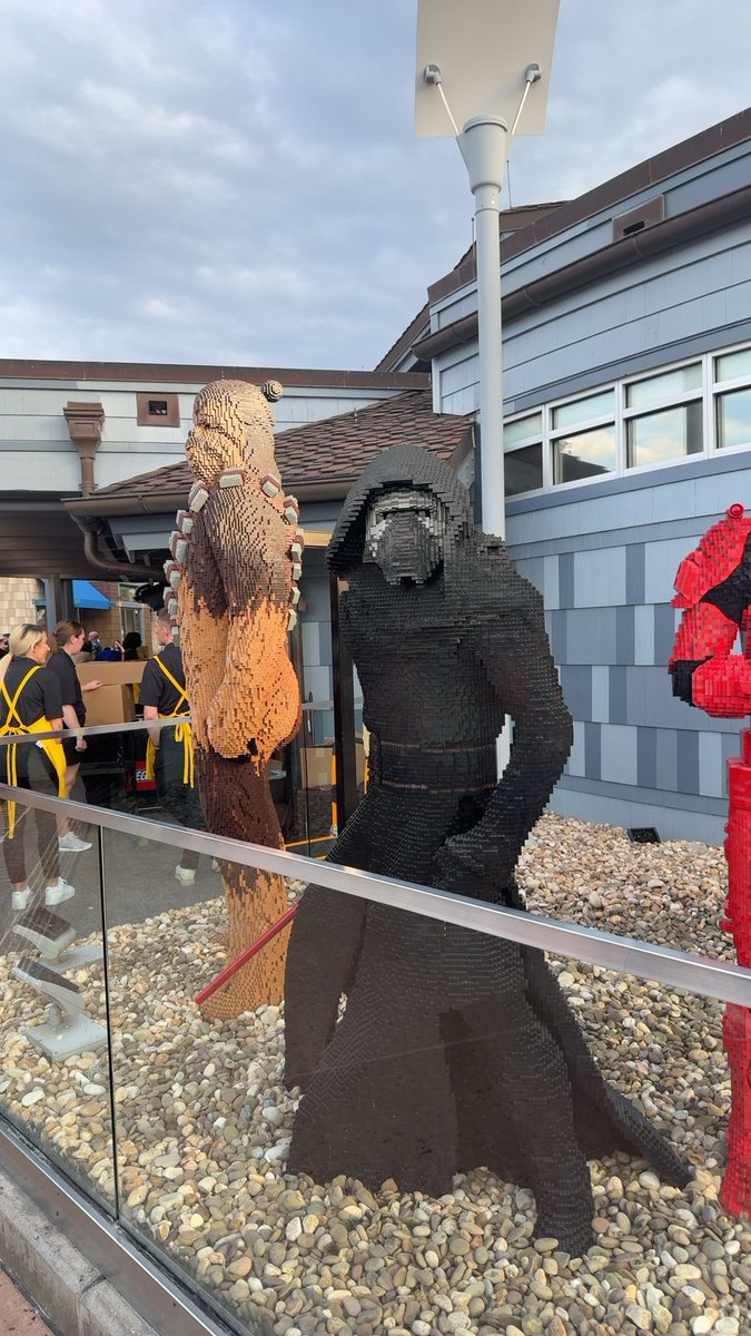 Hoth315 found #cubiecoin in a White vault at this location! Join me playing #cubieverse, It's awesome!   #3917444