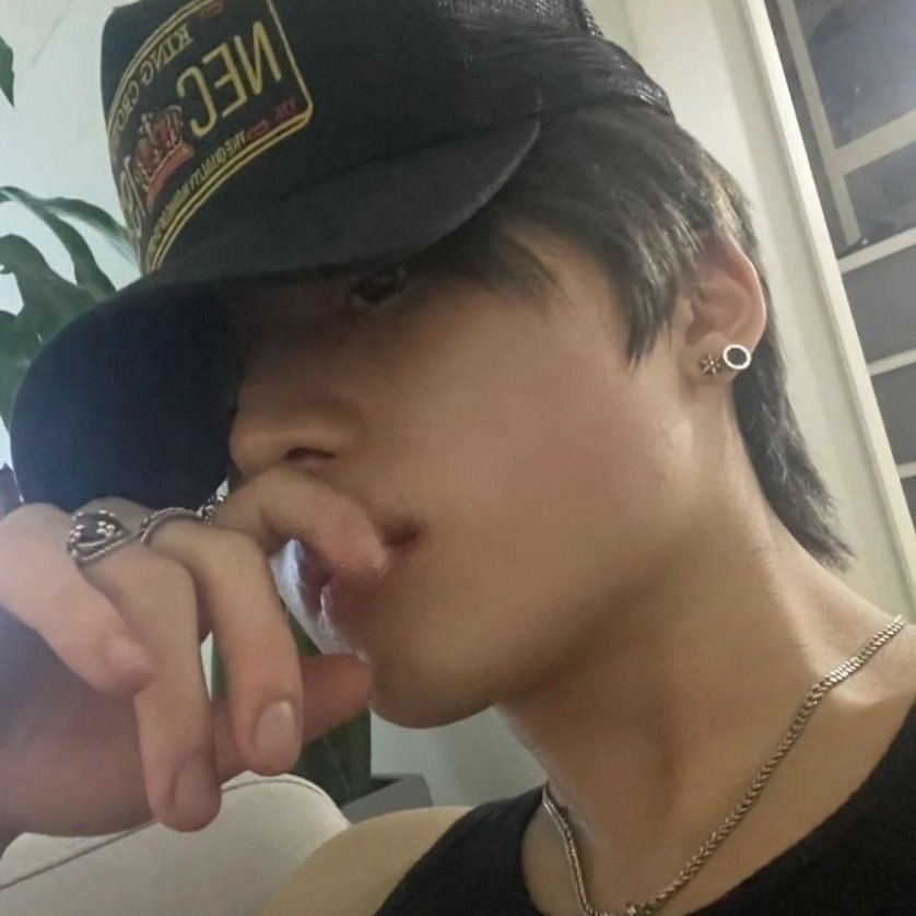 bahmtori's tweet image. antonio lee #papichulo