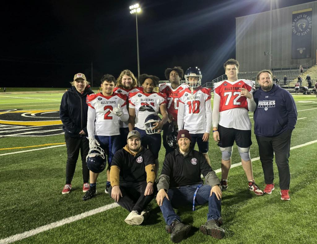 So Proud of the Mississauga Football Players and Coaches at the 2025 Senior Bowl tonight ! 
They Did the City Proud tonight ! 
#mississauga #ourhome #ourhouse

#Packstrong

#webleedblue

#mississaugafootball

#highschoolfootball

#mississauga

#streetsville

#erinmills