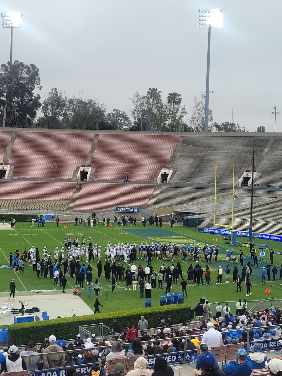 Fred Scott (@fjscotty4) on Twitter photo A blessing to attend <a href="/UCLAFootball/">UCLA Football</a> Spring Showcase with <a href="/jaydenscott02/">Jayden Scott</a>
Thank you for putting on a great event for the fans and recruits!
@DeShaunFoster2
<a href="/KharyDarlington/">Khary Darlington</a> <a href="/COACHSTACE_/">Stacey Ford</a> <a href="/JetsonBland/">Jordan Bland</a> <a href="/mirandaabri/">Bri Miranda</a> <a href="/CoachWhiteEra/">Scott White โ๏ธ</a> <a href="/TyreeThompson05/">Coach Thompson</a> <a href="/anthony_goliver/">Anthony Goliver</a> A blessing to attend <a href="/UCLAFootball/">UCLA Football</a> Spring Showcase with <a href="/jaydenscott02/">Jayden Scott</a>
Thank you for putting on a great event for the fans and recruits!
@DeShaunFoster2
<a href="/KharyDarlington/">Khary Darlington</a> <a href="/COACHSTACE_/">Stacey Ford</a> <a href="/JetsonBland/">Jordan Bland</a> <a href="/mirandaabri/">Bri Miranda</a> <a href="/CoachWhiteEra/">Scott White โ๏ธ</a> <a href="/TyreeThompson05/">Coach Thompson</a> <a href="/anthony_goliver/">Anthony Goliver</a>