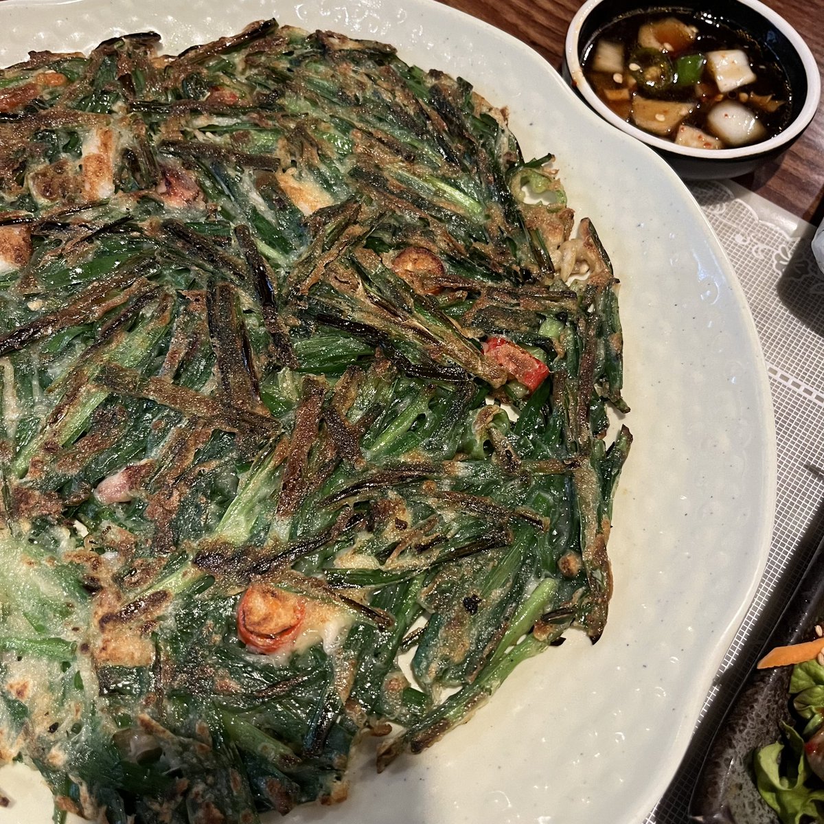 어제 담이랑 데이트했는데 주제가
원우원우야구야구야구야구야구야구원우.. 이거 맞냐고 #삼시세낑