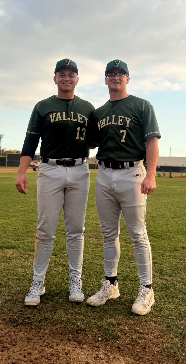 Collin Taylor (@collintaylor_13) on Twitter photo <a href="/gavintaylor_27/">Gavin Taylor</a> <a href="/LAVCBaseball/">LAVC Baseball</a> <a href="/unlvbaseball/">UNLV Baseball ⚾️</a> @Baseballingjrod <a href="/LAVCAthletics/">LAVC Athletics</a> <a href="/VanderhookCory/">Cory Vanderhook</a> <a href="/CoachOpe/">Coach Ope</a> Yessir Bro!!! Congratulations lil brother <a href="/gavintaylor_27/">Gavin Taylor</a> on committing to <a href="/unlvbaseball/">UNLV Baseball ⚾️</a> ! Looking forward for you to ball out in the desert! 🎰🎰🎰 <a href="/gavintaylor_27/">Gavin Taylor</a> <a href="/LAVCBaseball/">LAVC Baseball</a> <a href="/unlvbaseball/">UNLV Baseball ⚾️</a> @Baseballingjrod <a href="/LAVCAthletics/">LAVC Athletics</a> <a href="/VanderhookCory/">Cory Vanderhook</a> <a href="/CoachOpe/">Coach Ope</a> Yessir Bro!!! Congratulations lil brother <a href="/gavintaylor_27/">Gavin Taylor</a> on committing to <a href="/unlvbaseball/">UNLV Baseball ⚾️</a> ! Looking forward for you to ball out in the desert! 🎰🎰🎰