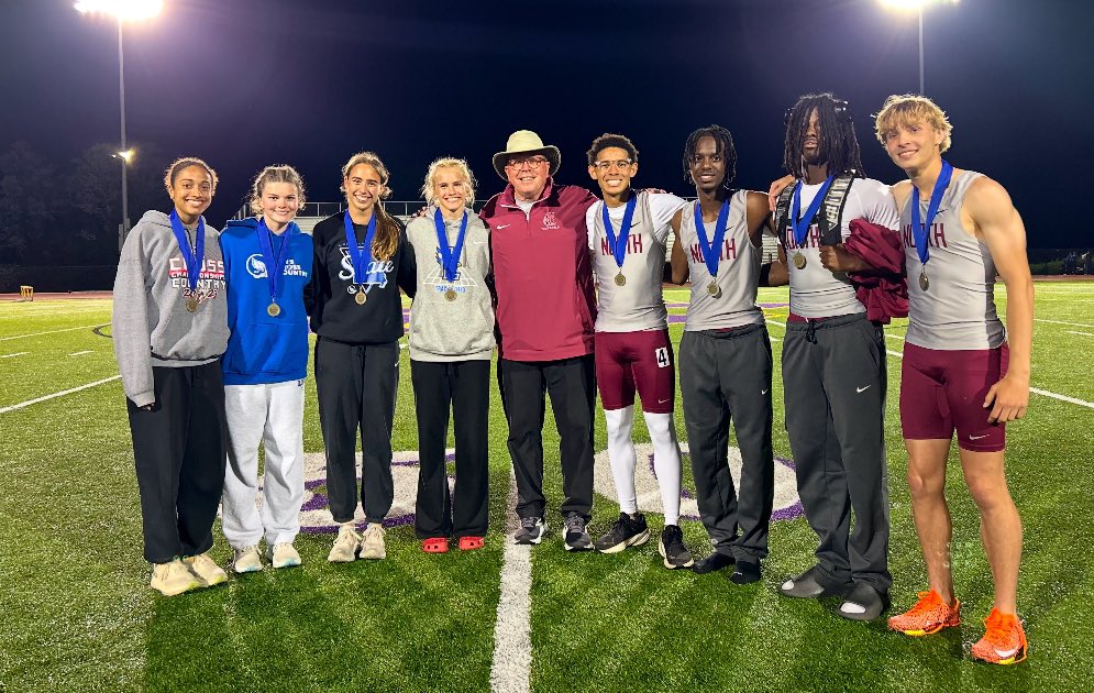 The Joe Cusack 4x4 ends the night at our Gary Parker Invitational. Coach Cusack built a very strong 400 program at Blue Springs and tonight got to present the gold medals to the Liberty girls&amp; his own Lee’s Summit North boys! Great races by both teams! <a href="/LadyJaysTF/">LHS Girls Track & Field</a> <a href="/LSNActivities/">LSN Activities</a>