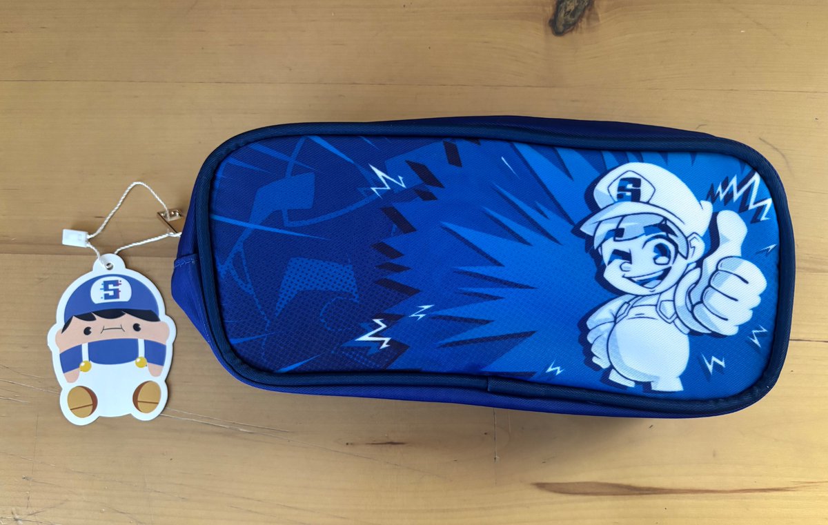 setsutomoA's tweet image. SMG4ペンケース、届きました！！
初めてのSMG4グッズ購入ということもあり、嬉しい気持ちでいっぱいです😭✨
思わず大声だして喜びました笑