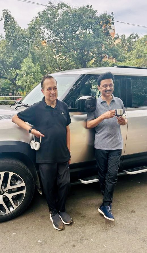 mkstalin's tweet image. Wishing a happy 80th birthday to my walking friend and thinking companion, @nramind, a towering sentinel of Indian journalism.

He interrogates the news, questions power, and stands firm for press freedom.

May his wisdom continue to ignite thought and guide public reason.