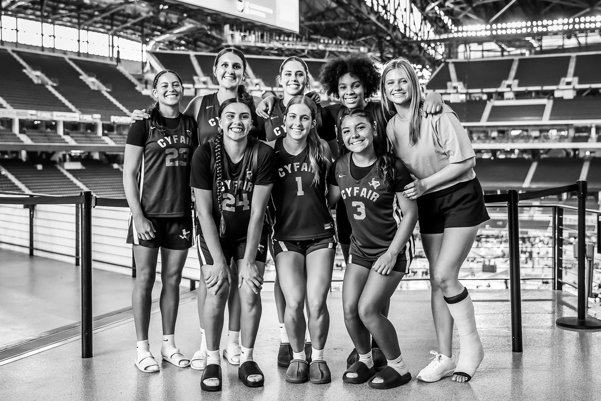 Hallie Jewell (@hallie_jewell_) on Twitter photo Had a great weekend at Heart of Texas
17U Atkinson went undefeated 4-0‼️
<a href="/CyFairOklahoma/">CyFair Elite Oklahoma</a> <a href="/CFEliteSports/">CyFair Elite Sports</a> <a href="/JoshAtkinson310/">Josh Atkinson</a> <a href="/ambermathurin/">Amber Mathurin</a>
<a href="/PGHOklahoma/">Prep Girls Hoops Oklahoma</a> <a href="/PrepGirlsHoops/">Prep Girls Hoops 🏀</a> Had a great weekend at Heart of Texas
17U Atkinson went undefeated 4-0‼️
<a href="/CyFairOklahoma/">CyFair Elite Oklahoma</a> <a href="/CFEliteSports/">CyFair Elite Sports</a> <a href="/JoshAtkinson310/">Josh Atkinson</a> <a href="/ambermathurin/">Amber Mathurin</a>
<a href="/PGHOklahoma/">Prep Girls Hoops Oklahoma</a> <a href="/PrepGirlsHoops/">Prep Girls Hoops 🏀</a>