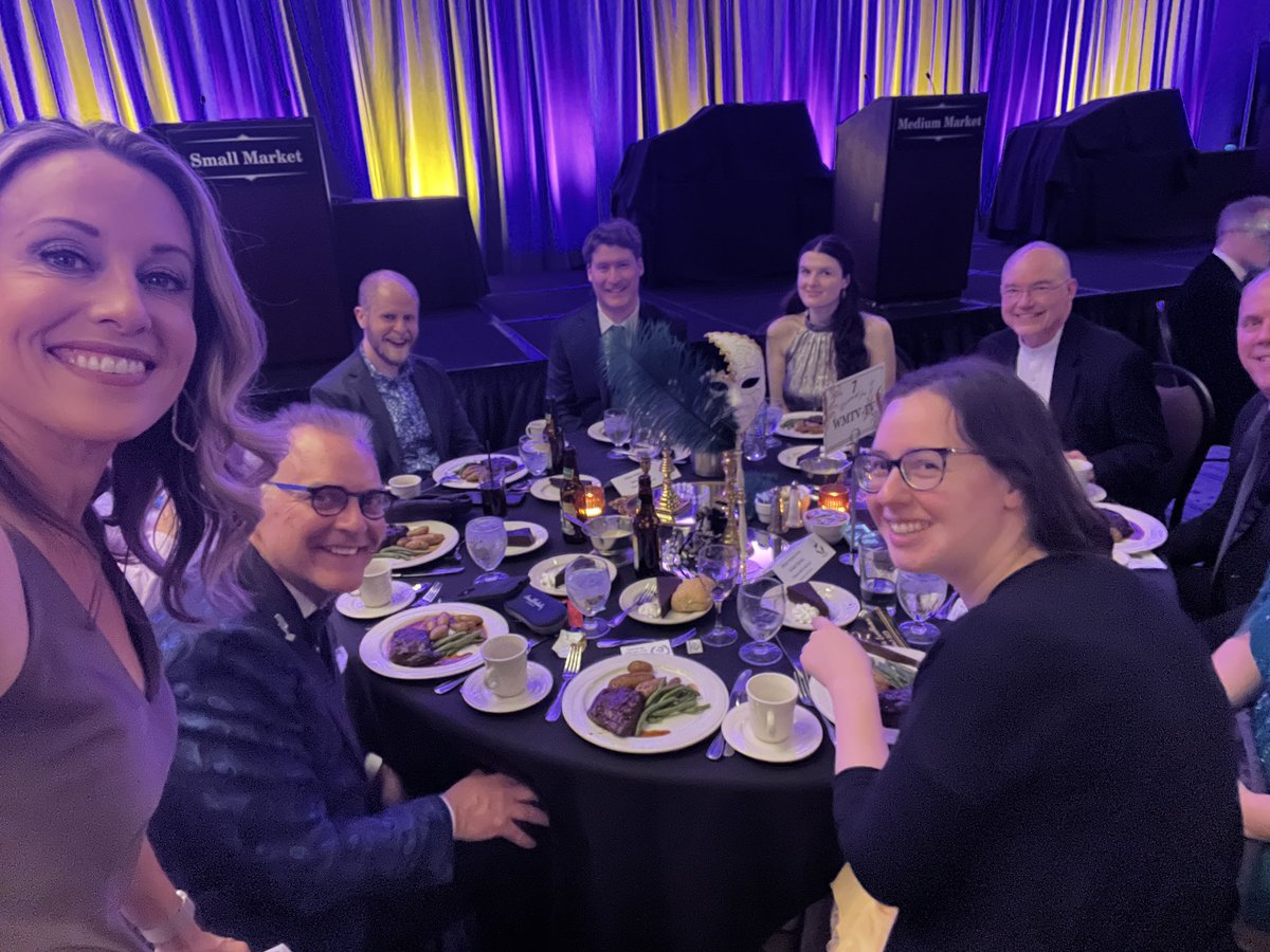 Leigh Mills tweet media