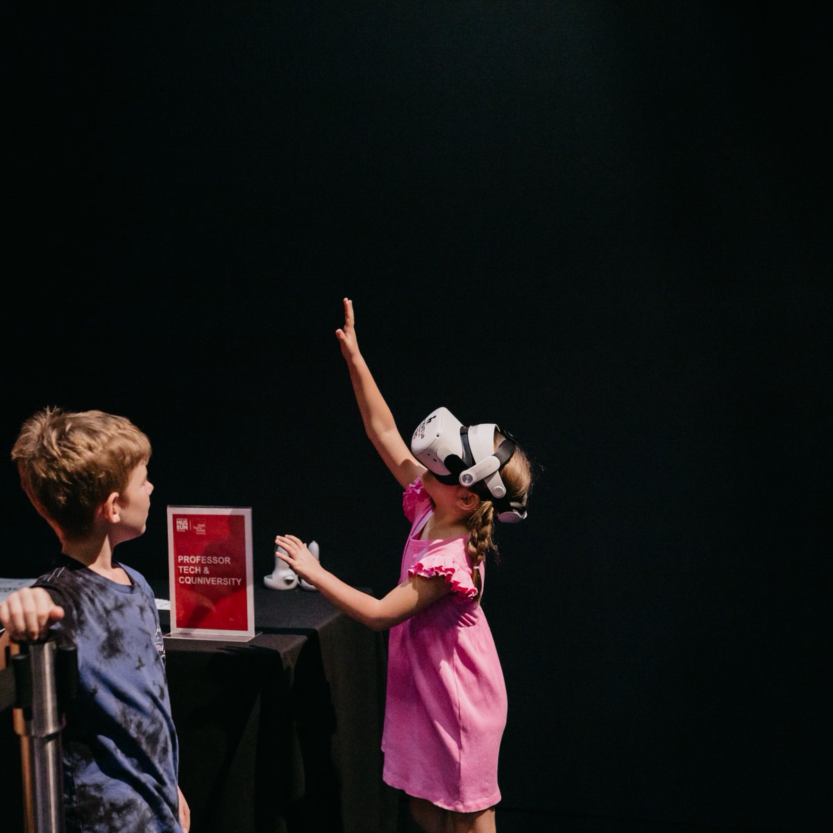🧑‍🚀Step into the shoes of an astronaut with VR technology at World Science Festival Queensland’s Townsville Community Day. 
Free event | Saturday 17 May | Queensland Museum Tropics | 9am – 3pm bit.ly/4kbq5JC
#WSFQ2025 #ThisIsQueensland
