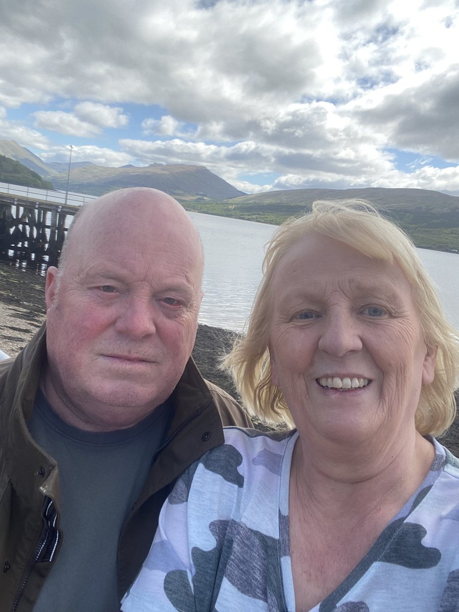 Me n Mr E had lovely day. Inveraray, Arrochar, nd ☀️#scottieholibobs #btposse 😊Long story, but we had to bring work with us! #maggotsonholiday 🤣