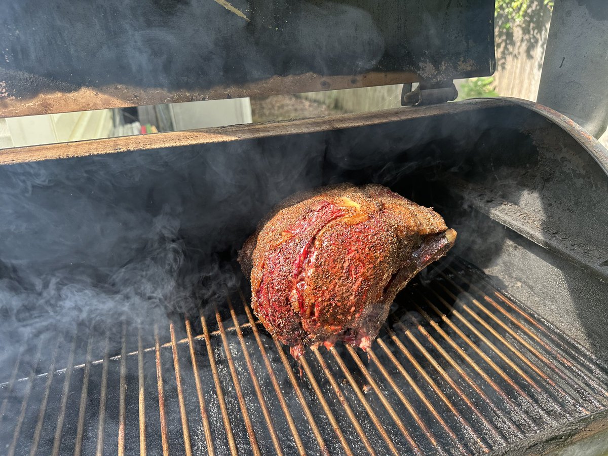 How have I never smoked prime rib before?  Problem solved tonight 😁