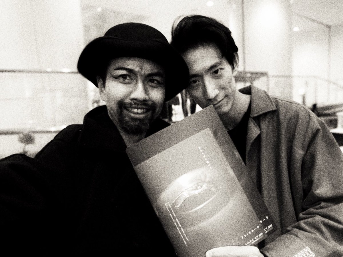 木村元 (@gen_uinus) on Twitter photo 劇団クセックACT 2025 名古屋公演
『ドン・キホーテ』狂気を演じ続けて
不思議な世界に吸い込まれてきました。
誘ってくださった鈴村さん(<a href="/bell2_voice/">鈴村一也(ベルベる☆)🔔</a>)、ありがとうございました! 劇団クセックACT 2025 名古屋公演
『ドン・キホーテ』狂気を演じ続けて
不思議な世界に吸い込まれてきました。
誘ってくださった鈴村さん(<a href="/bell2_voice/">鈴村一也(ベルベる☆)🔔</a>)、ありがとうございました!