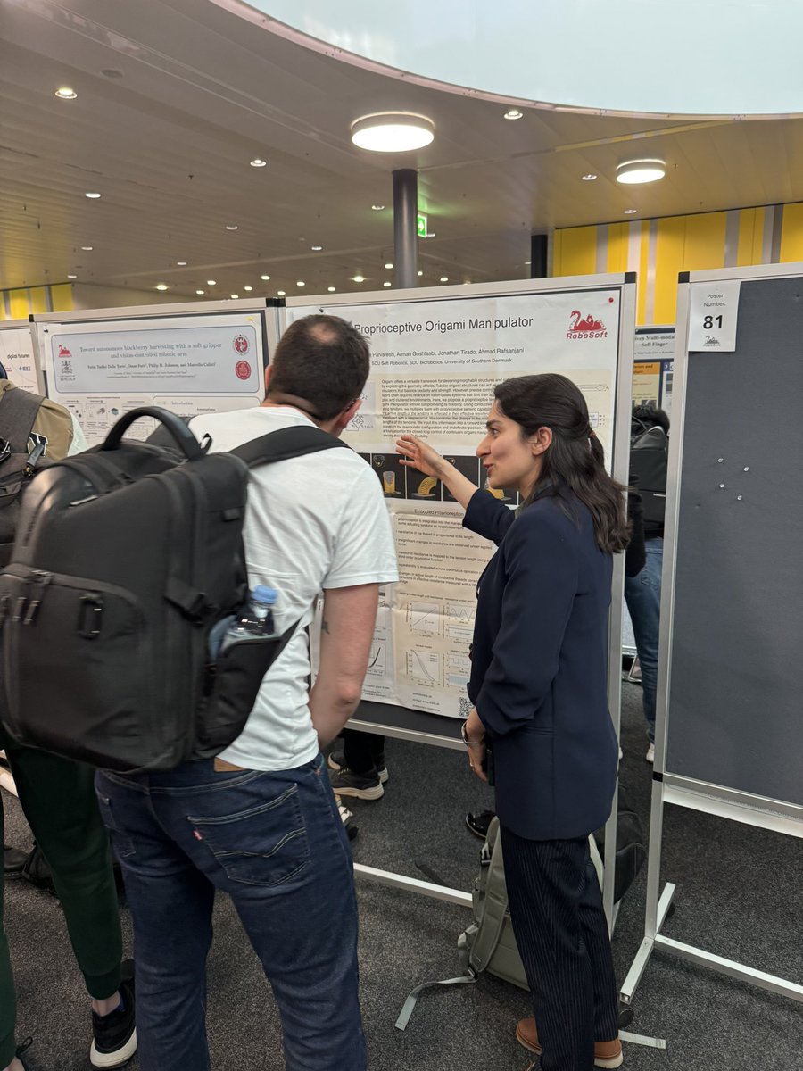 Team <a href="/SDUSoftRobotics/">SDU Soft Robotics</a> attended <a href="/IEEERoboSoft/">IEEERoboSoft</a> in the beautiful Lausanne🇨🇭