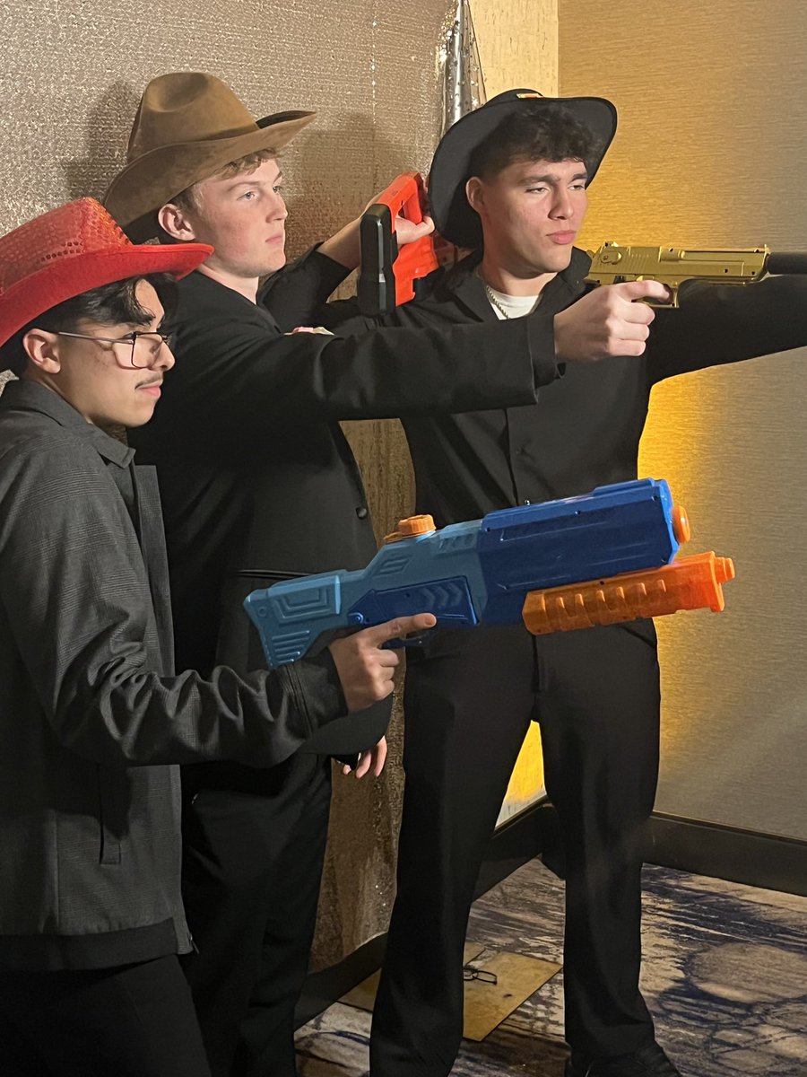 Mrs. Katie Rumbarger tweet media