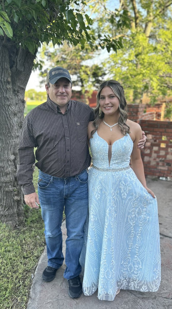 Senior Prom 2k25 🥳🥳
<a href="/HannahRae34/">Hannah Woods</a> <a href="/UNDsoftball/">North Dakota Softball</a> <a href="/07Exclusive/">Oklahoma Exclusive 07 National Parker</a> <a href="/__triple_m/">Michaela Paper</a> <a href="/maddiepederson9/">Madison Pederson</a>