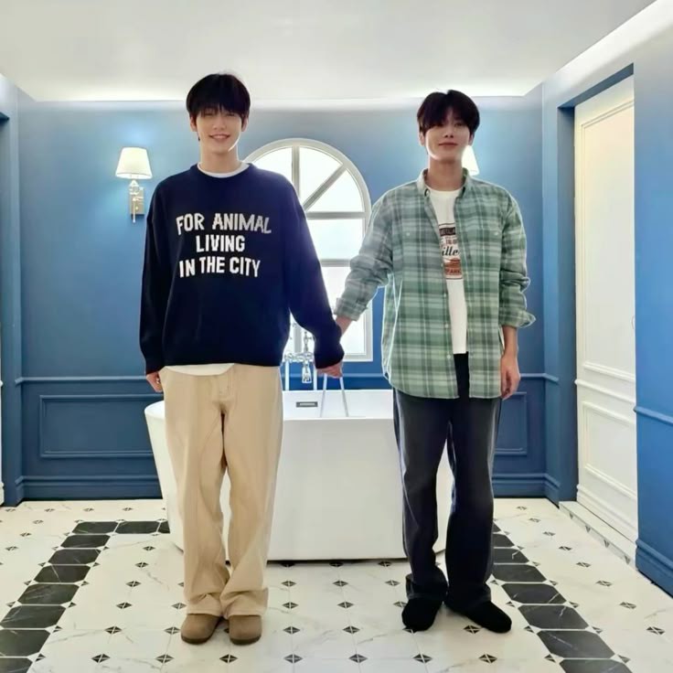 ccsootae's tweet photo. ❤️ dinámica de stream TXT !
• ss haciendo stream a love language
• foto de tu shipp favorito
• etq a 7 mutis

(no rompan la cadena) 

@ccbeomkai @cctyunniing @zqsoogyuu @cctaegyuno @zqtaebin  @zqbeomjun @ccyeonjuneez https://t.co/auKKxFMA29