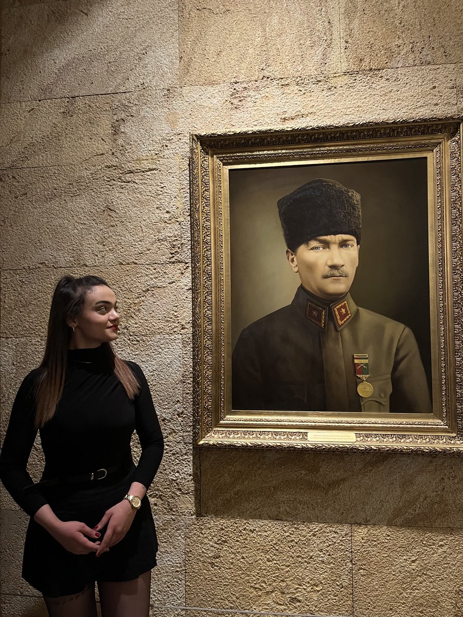 ölmedin ki yasını tutalım bizimkisi yokluğuna hasret