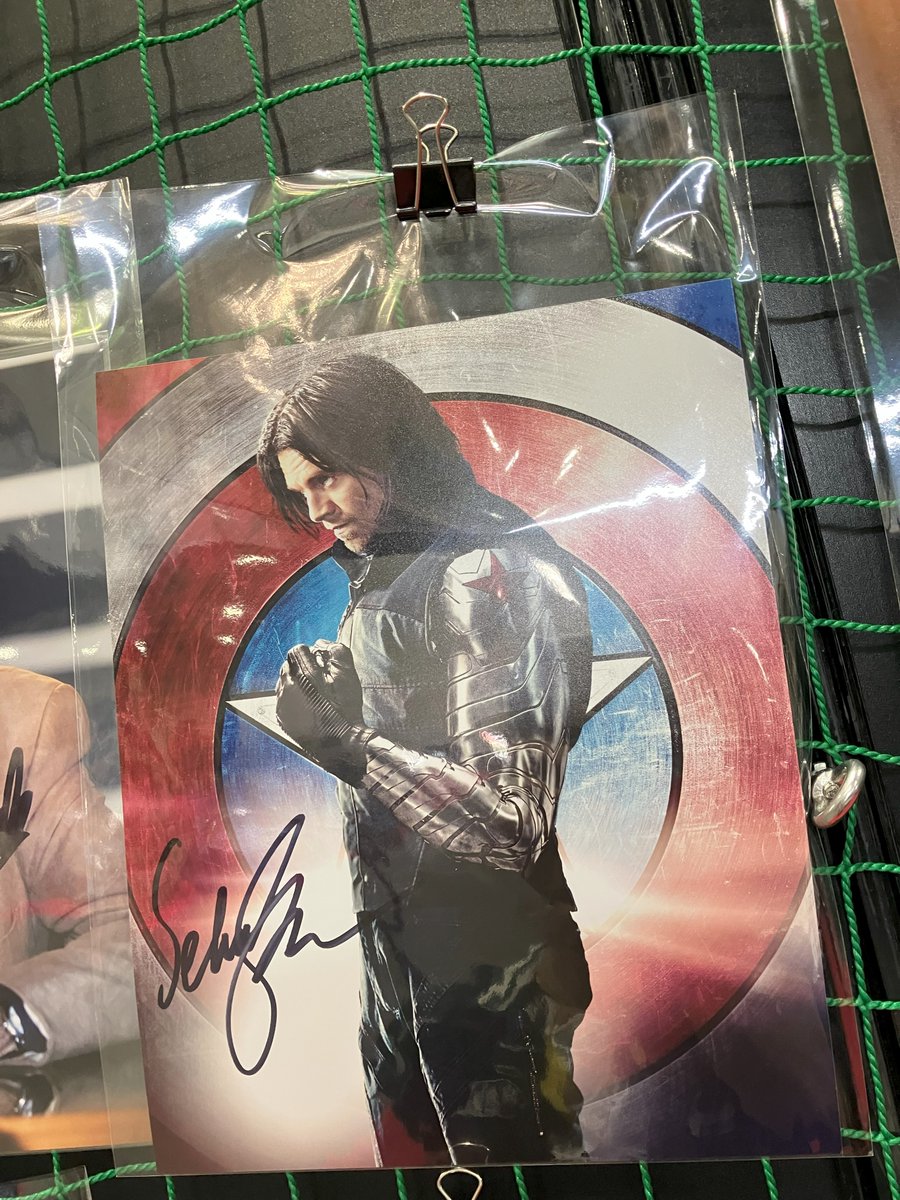 今回の大阪コミコンに参加しているニコラス・ケイジ氏、サン・カン氏、クリスティーナ・リッチ氏が新たに追加されています✨
昨年末のアフタークリスマスにて来日したセバスチャン・スタン氏のサイン入りポートレートも当たりますよ🎯

#OCC2025 
#大阪コミコン2025