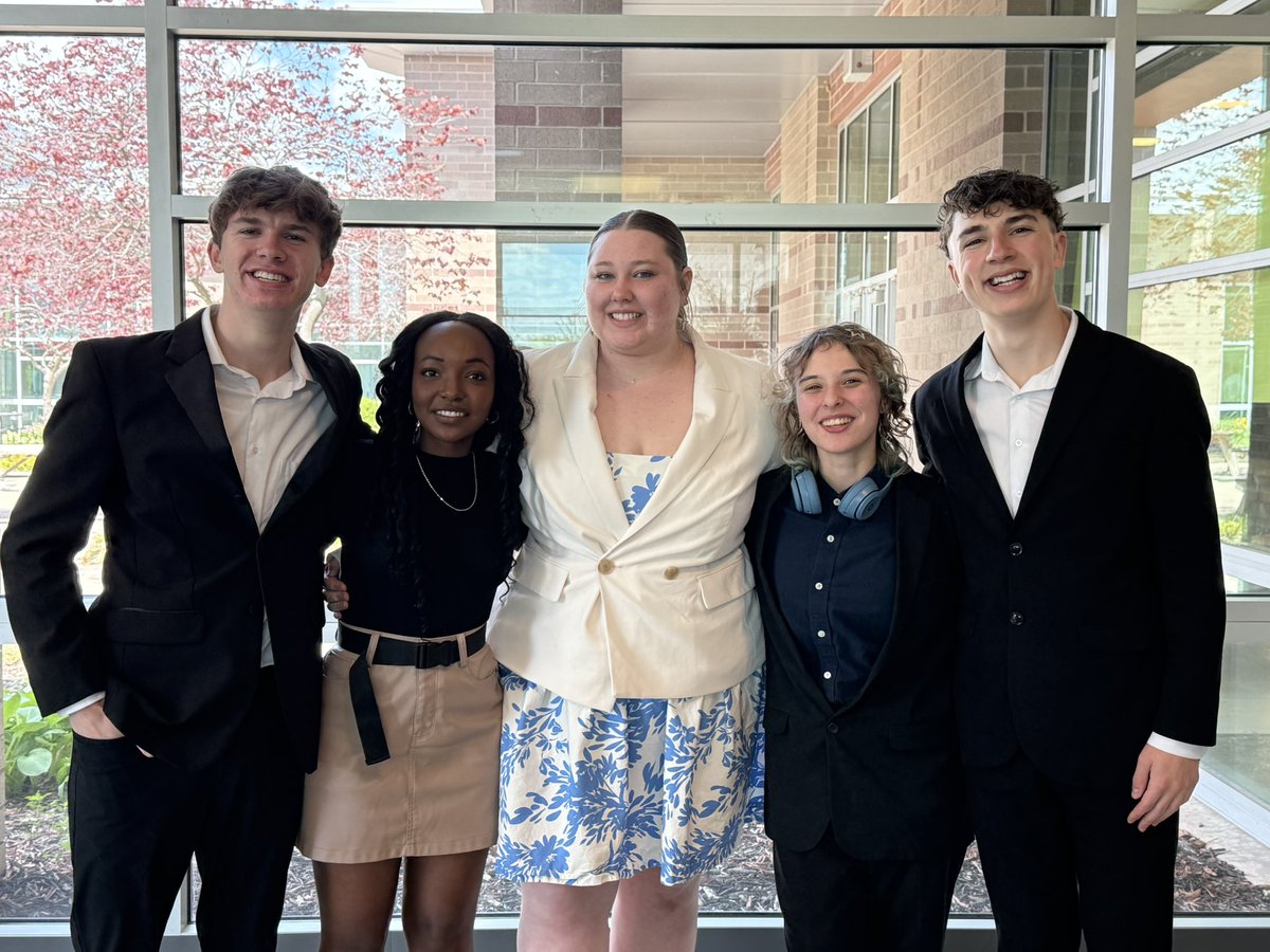 This fabulous five put in the work and took 6th <a href="/KSHSAA/">KSHSAA</a> State Speech Championship! Stay tuned for individual results. Spoiler alert - it’s FANTASTIC!!