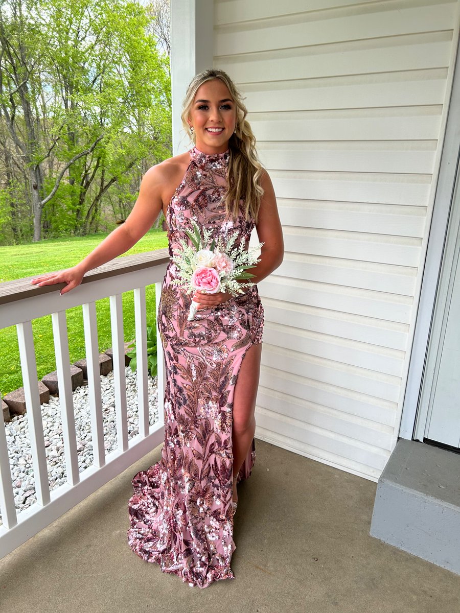 Tornado Girls BB (@butlertornadobb) on Twitter photo Our 5 seniors looking great at prom Friday night!!!
<a href="/GTathletics1/">Butler High School Athletics</a> <a href="/wpial7/">WPIAL</a> <a href="/WC_WBB/">Westminster WBB</a> Our 5 seniors looking great at prom Friday night!!!
<a href="/GTathletics1/">Butler High School Athletics</a> <a href="/wpial7/">WPIAL</a> <a href="/WC_WBB/">Westminster WBB</a>