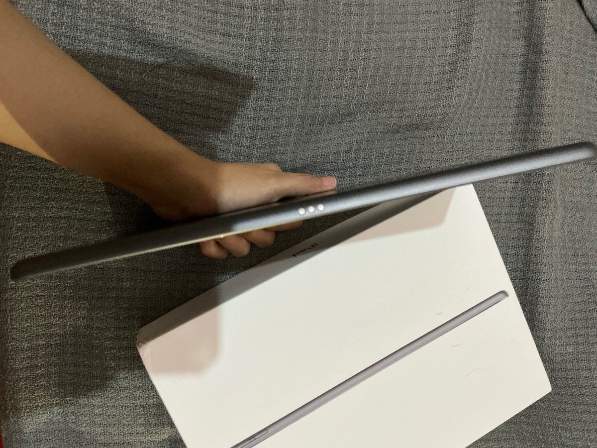 _flositivethink's tweet image. ✨WTS/JUAL✨
Ipad Gen 9
WiFi only+64 GB Grey
Full set

no minus, free 2 case, paperlike😊

Only 3,9 jt (bisa nego ya guys)
Pemakaian pribadi cuma nonton+edit2 aja
No minus yaa.

📍COD Semarang/Solo/Ngawi
Jual krn ganti device lain~
#zonauang #sale #preloved #jualipad