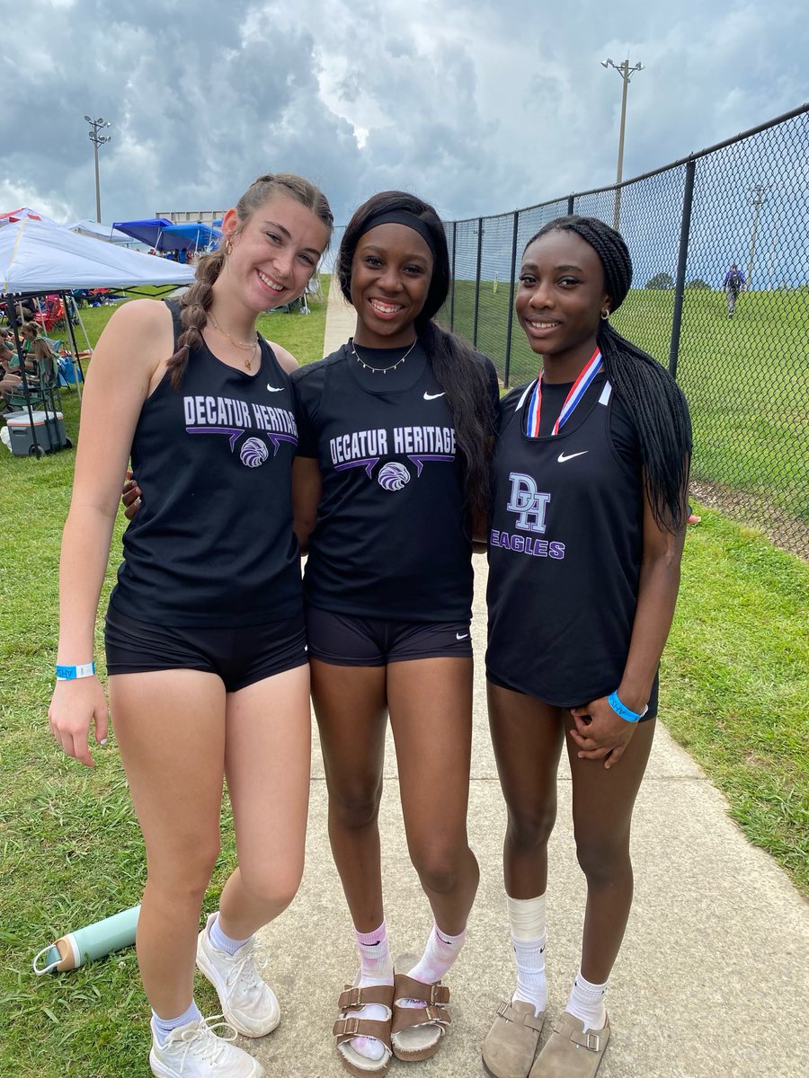 🦅👟 Congratulations to the Lady Eagles on a strong showing at the State Track Meet Today, Genie McGhee won her 9th State Title 

Genie McGhee - 🥇Long Jump 🥈High Jump 🥈Triple Jump

Layla Hanvy - 🥉High Jump 6️⃣ Javelin

Nyla Liddell - 🥈Long Jump 🥉Triple Jump 6️⃣ High Jump