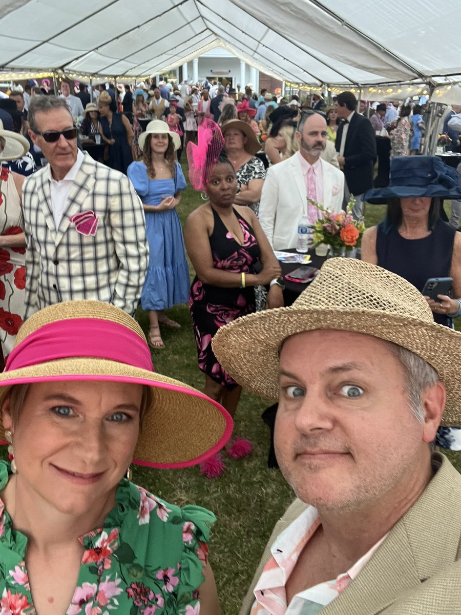 joedom's tweet image. Having a great time at the Hats &amp;amp; Hooves Derby Party 💃🏼👒🐎 with KI4HHI (Mrs D) benefitting Elevate Coweta Students #fancyhats #DerbyDay #Newnan