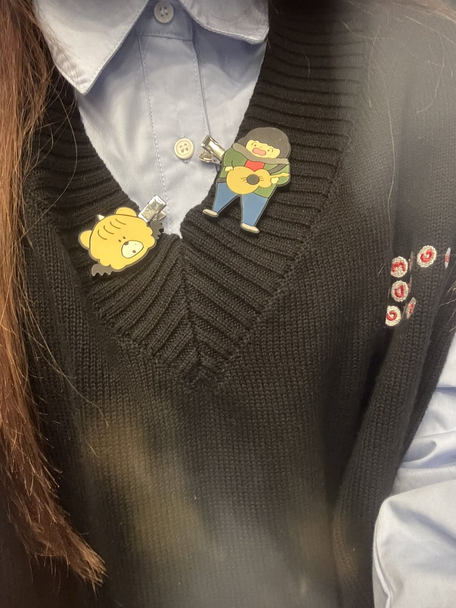 aim_uta's tweet photo. ライブの席神すぎた✨️
2階の1列目やったからちょー見やすくてあいみょんと同じ視線で歌聞けて最高に幸せだった！！！あの曲からの始まりは嬉しすぎたよ🥺🥺 https://t.co/iZAXHxwBqk